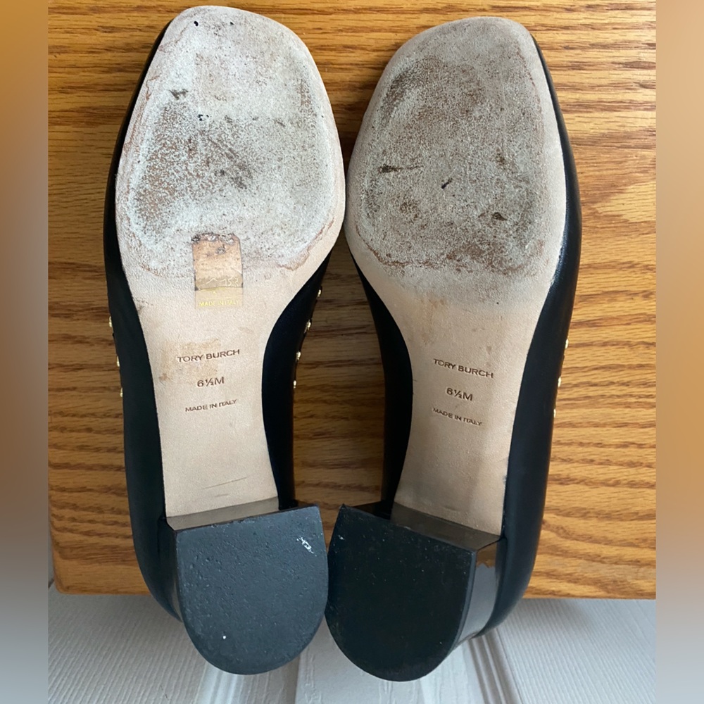 TORY BURCH Perfect Black/Dulce de Leche Leather Studded Loafers Pumps SZ 6.5 - Picture 8 of 15
